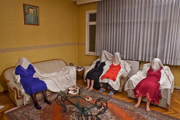 Artist of the week: Nilbar Güreş